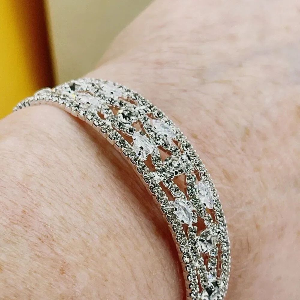 NWT Vivace CZ cuff bracelet in silver